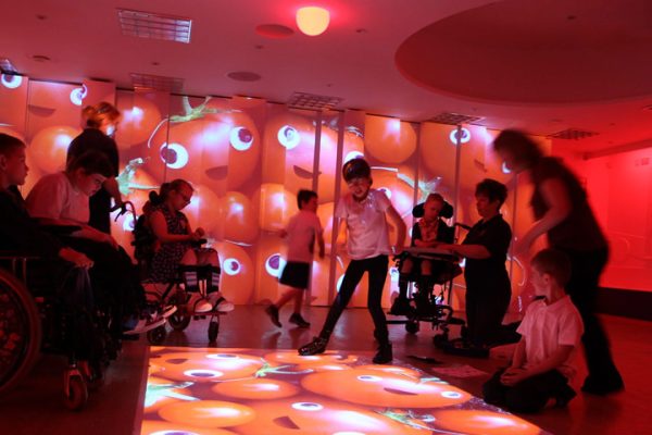 4D Immersion, Merevolusi Pengalaman Multisensori di Berbagai Bidang